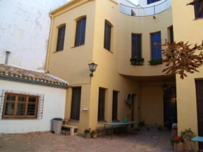 Charming House in Ayora + Terrace
